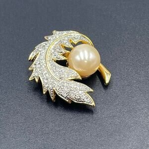 Vintage Mid Century 1950 Silver Tone Crean Faux Pearl Pave Gold Tone Leaf Brooch